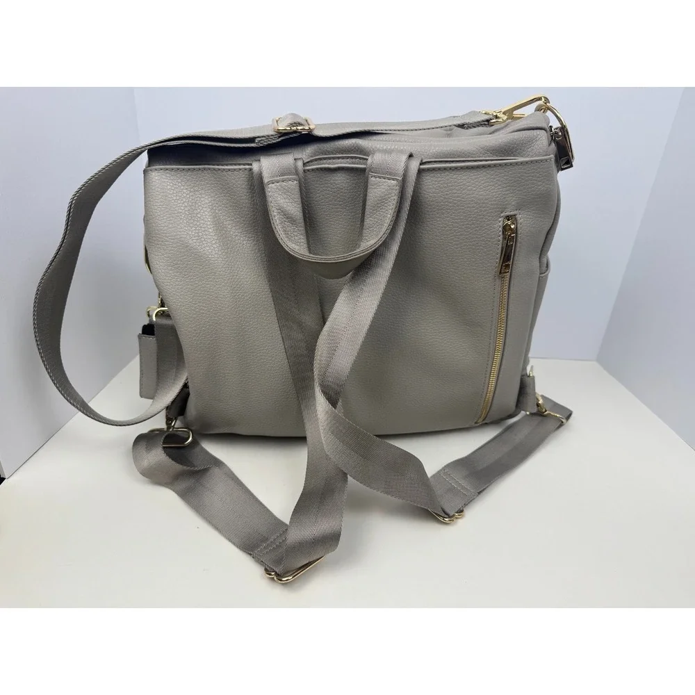 FAWN‎ DESIGN Diaper Bag Backpack Gray Faux Leather Large Baby Bag + Wristlet